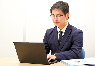 写真:プログラマー01